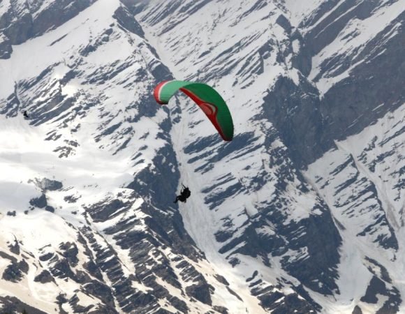 Dive Into The Ethereal Beauty Of Shimla & Manali (5 Nights / 6 Days)