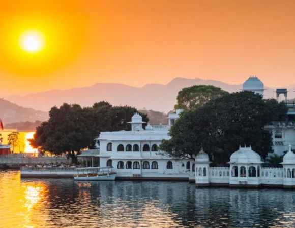 Udaipur Mount Abu Rajasthan Tour Package (3 Nights / 4 Days)
